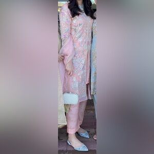 Formal Pink Pakistani Suit (4 Pieces)